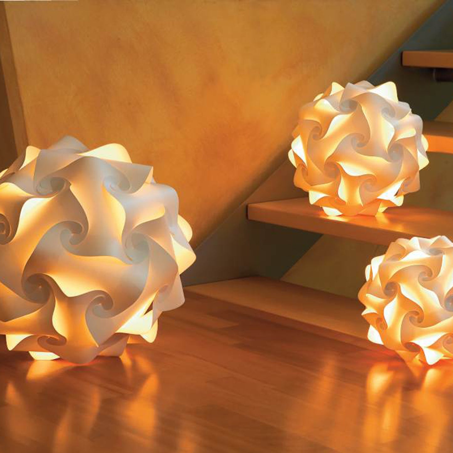 Lampenmanufaktur Oberkirch Design Kugelleuchte aus Papier - mittel 34 cm - blanco - das Original