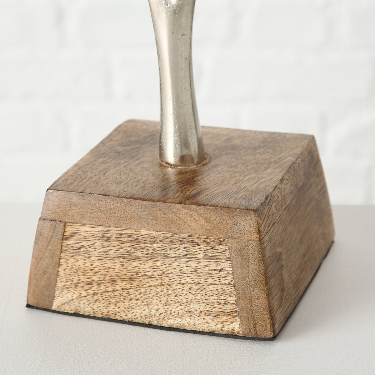 Deko "Blatt" Set 2-tlg. - moderne Skulptur | Stelldekoration aus Aluminium und Holz - 67 cm