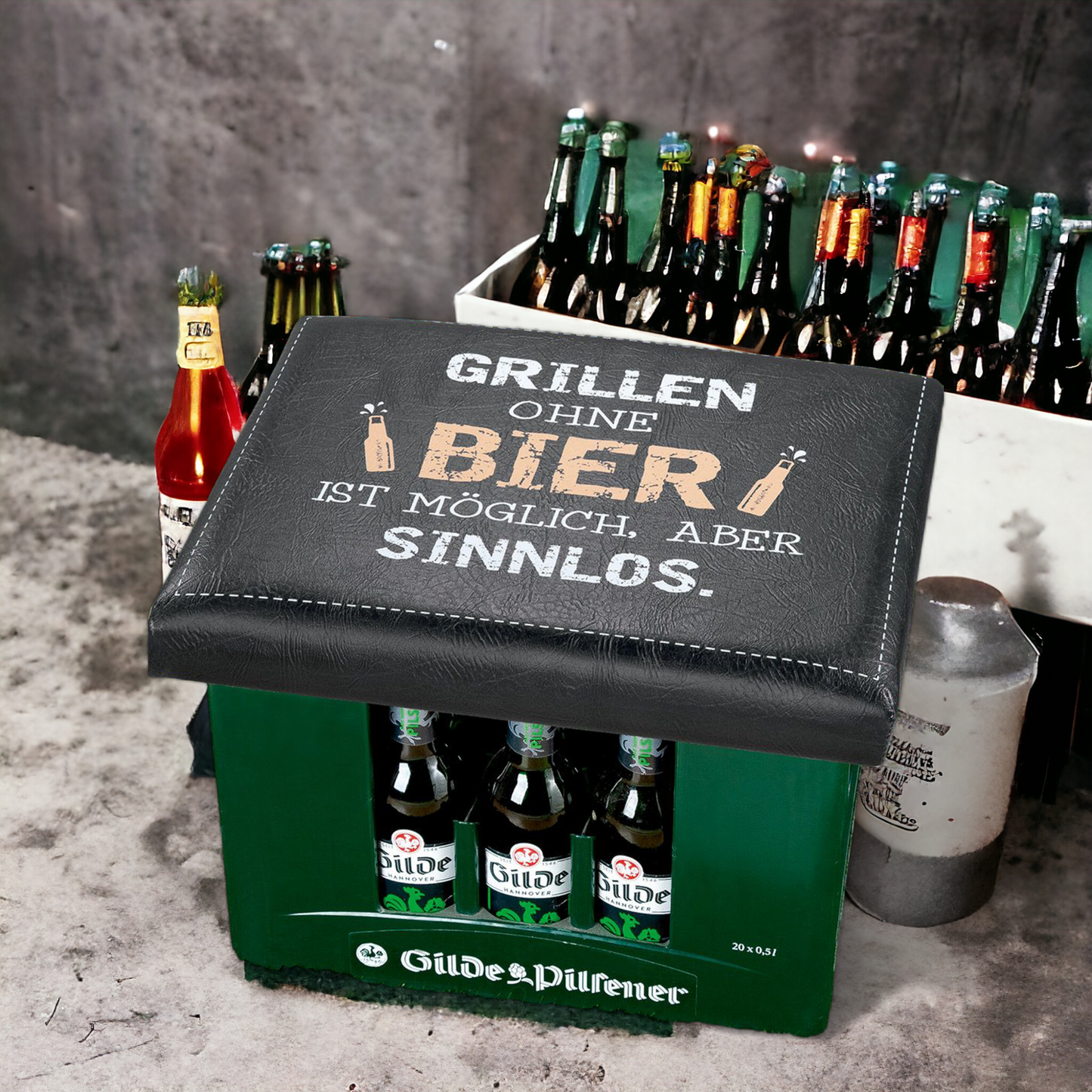 Bierkastensitz | Sitzauflage | Sitzpolster mir lustigem Spruch "Grillen ohne Bier ist sinnlos" 44 cm
