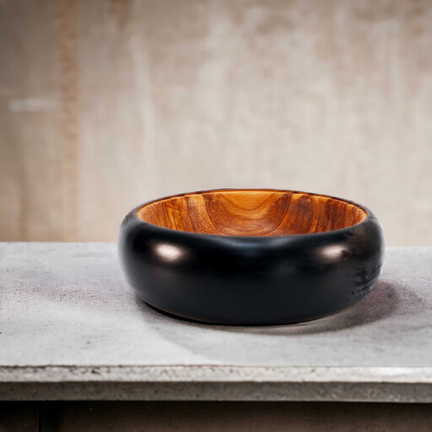 Holzschale mit schwarzem Rand, Handmade in Greece, Unikat - 20 cm