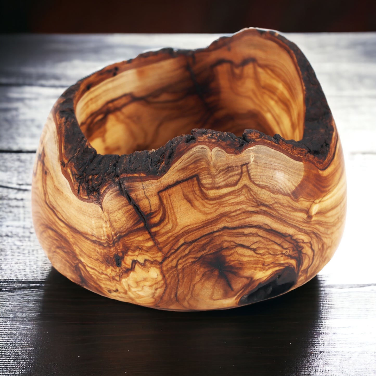 Schale "Natural Edge" aus Olivenholz rustikal 18 cm Handmade, Unikat