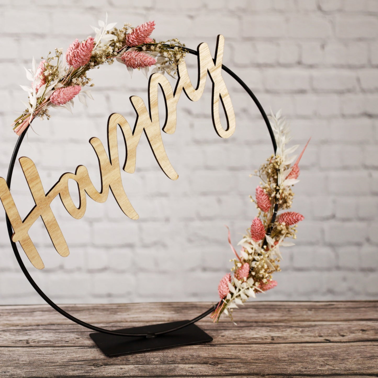 Loop "Lainy" Metallring - Trockenblumen mit Holzschriftzug "HAPPY" 30 cm