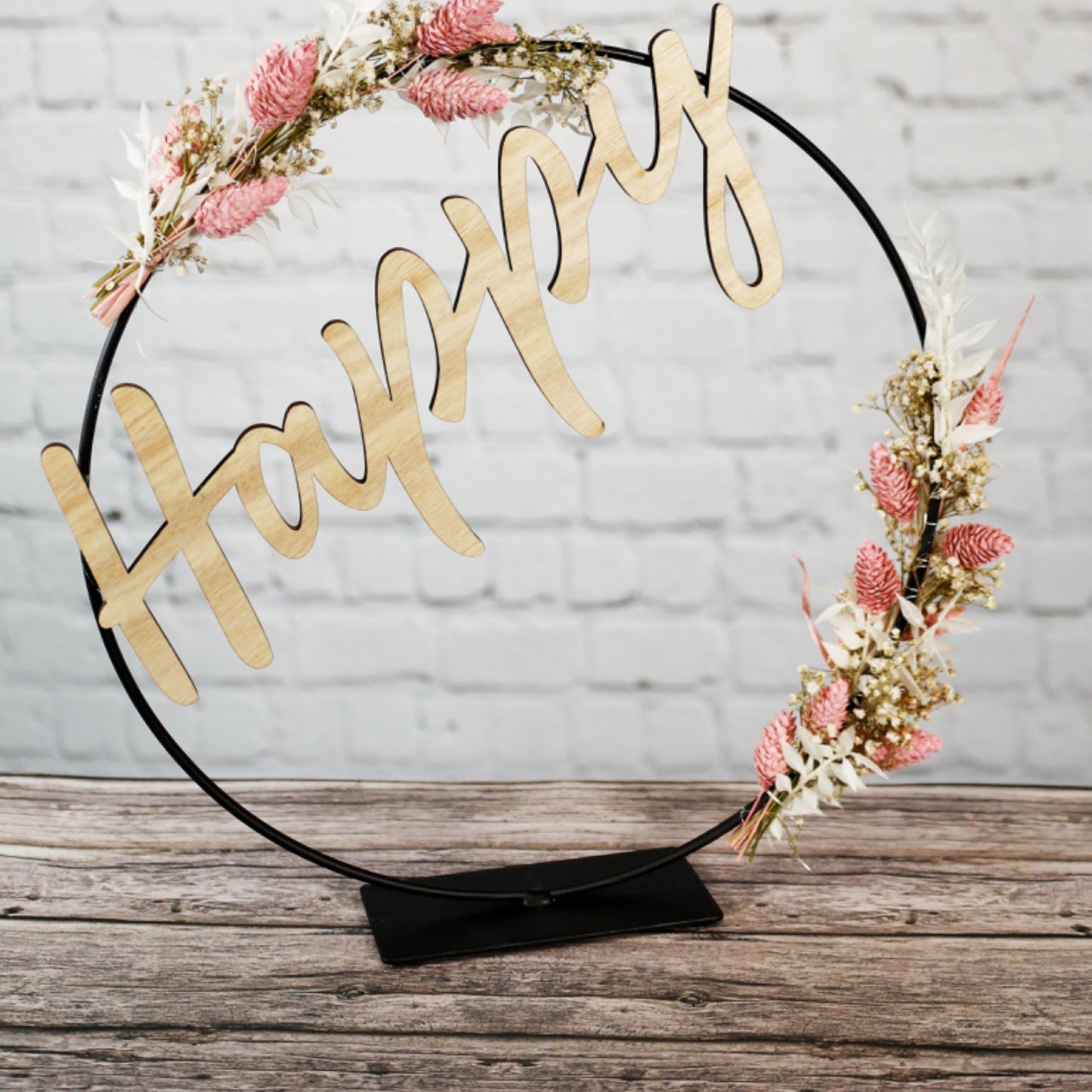 Loop "Lainy" Metallring - Trockenblumen mit Holzschriftzug "HAPPY" 30 cm