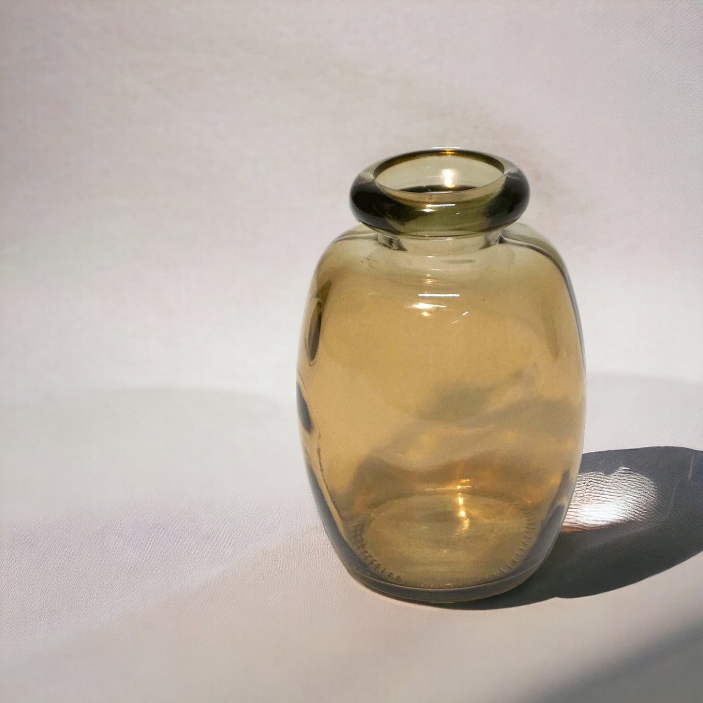 Glasvase | Blumenvase "Shape" S - rauchfarbig braun-grau - 15x10x10 cm recyceltes Glas