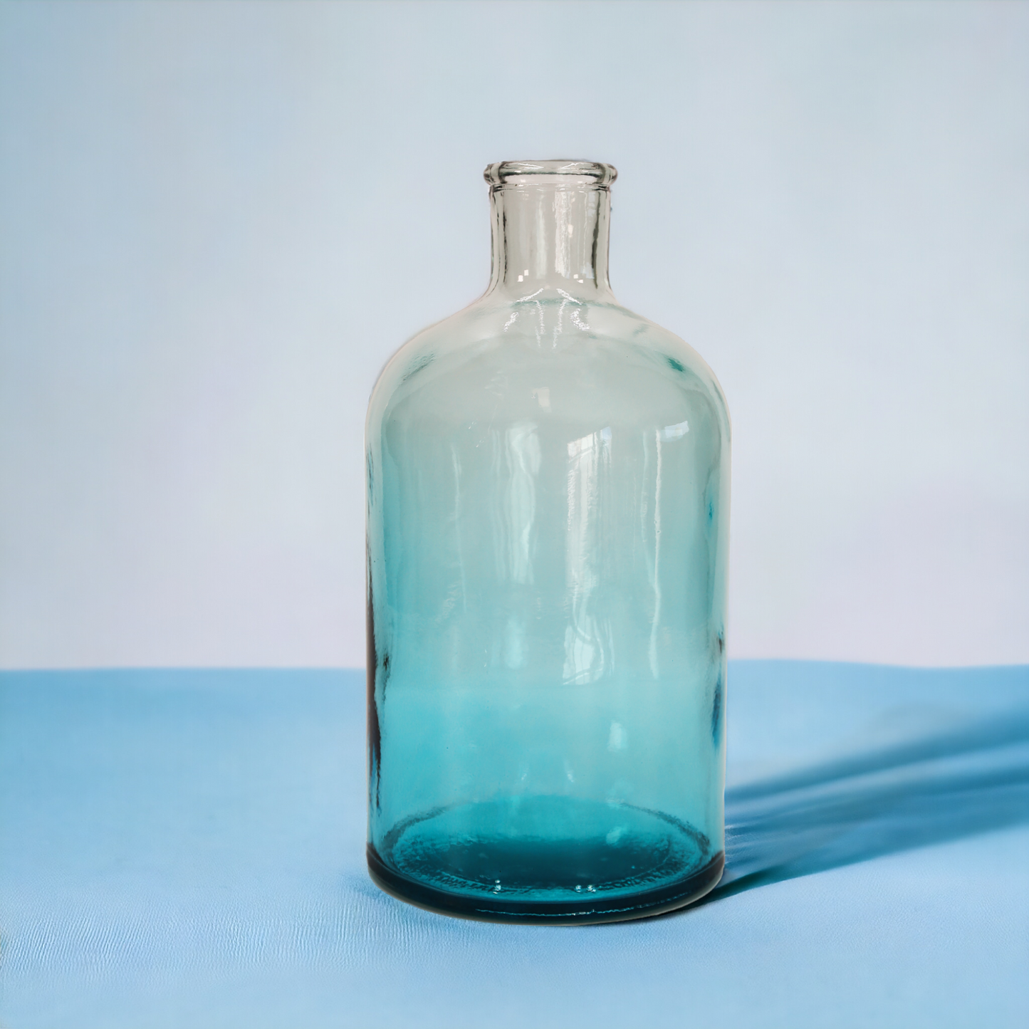 Vase "Retro" mit blauem Farbverlauf - 22 cm