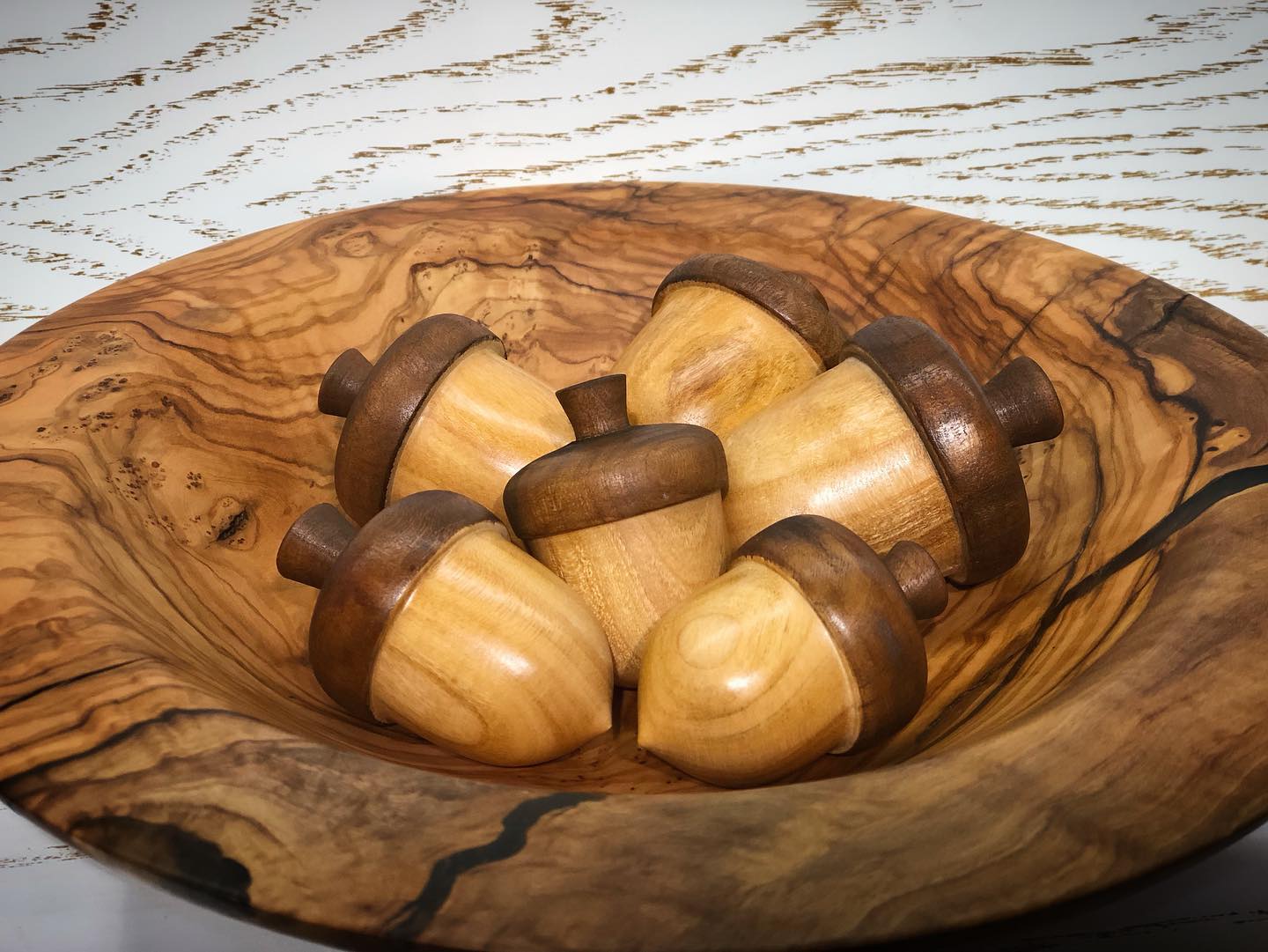 Deko Eichel aus Holz (1 Stück)