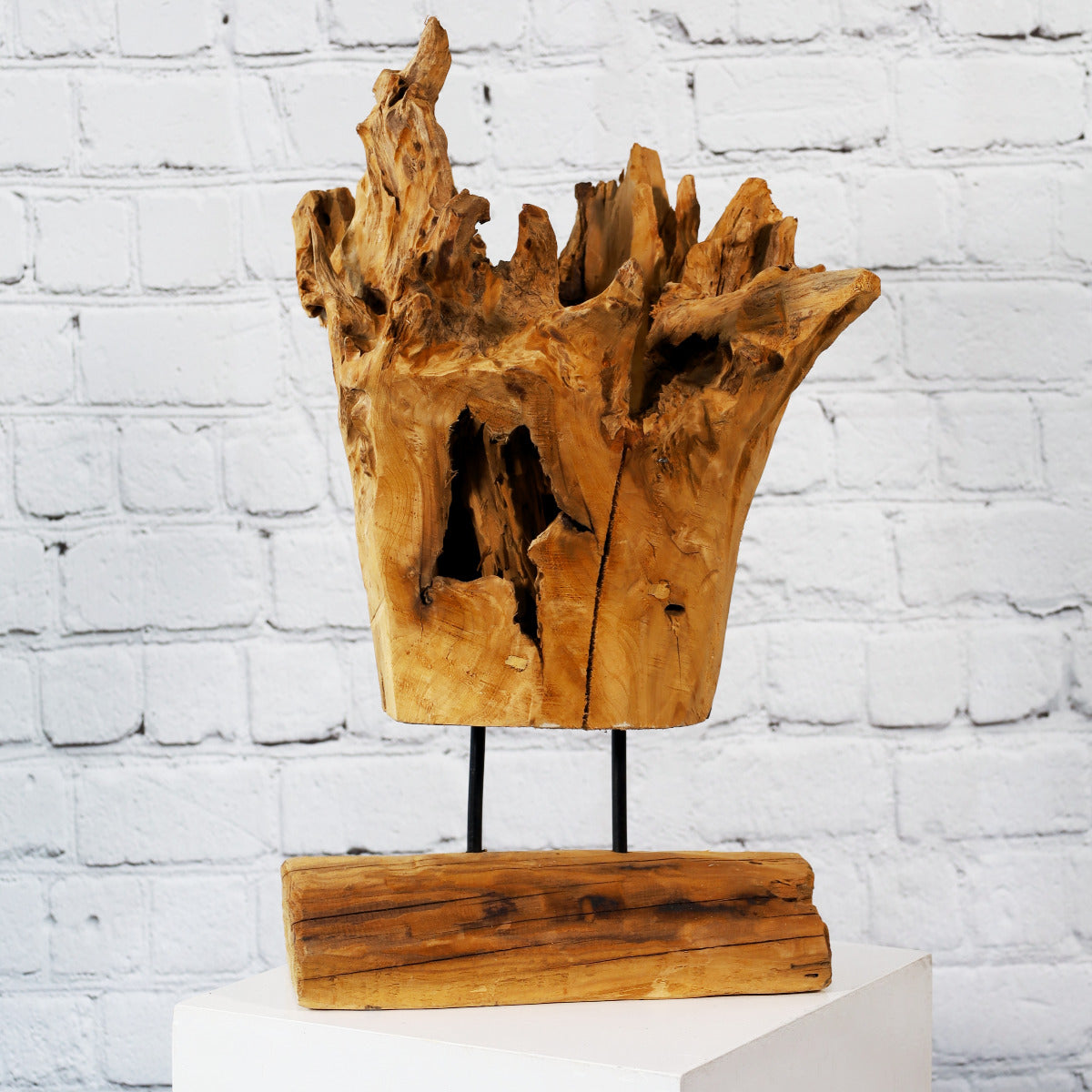 Holzskulptur "BigWood-Fire" (Wurzelholz) auf Ständer ca. 55 cm - Handarbeit - Unikat