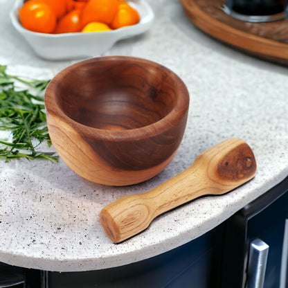 Mörser mit Stößel aus Olivenholz - Made in Greece - Unikat - 10 cm