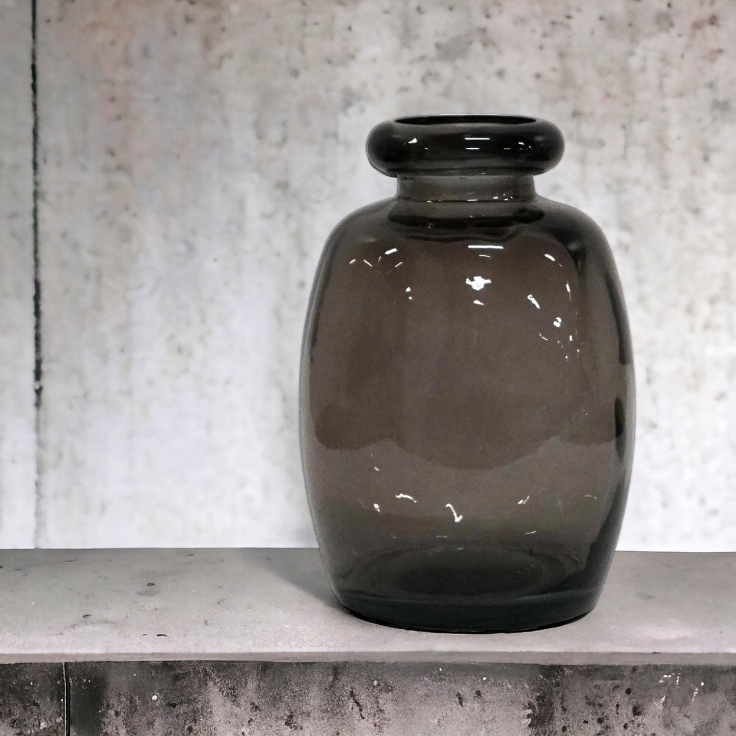 Glasvase | Blumenvase "Shape" S - anthrazit-grau 15x10x10x cm recyceltes Glas